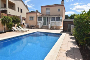 RNET - Collsacabra Villa con piscina privada